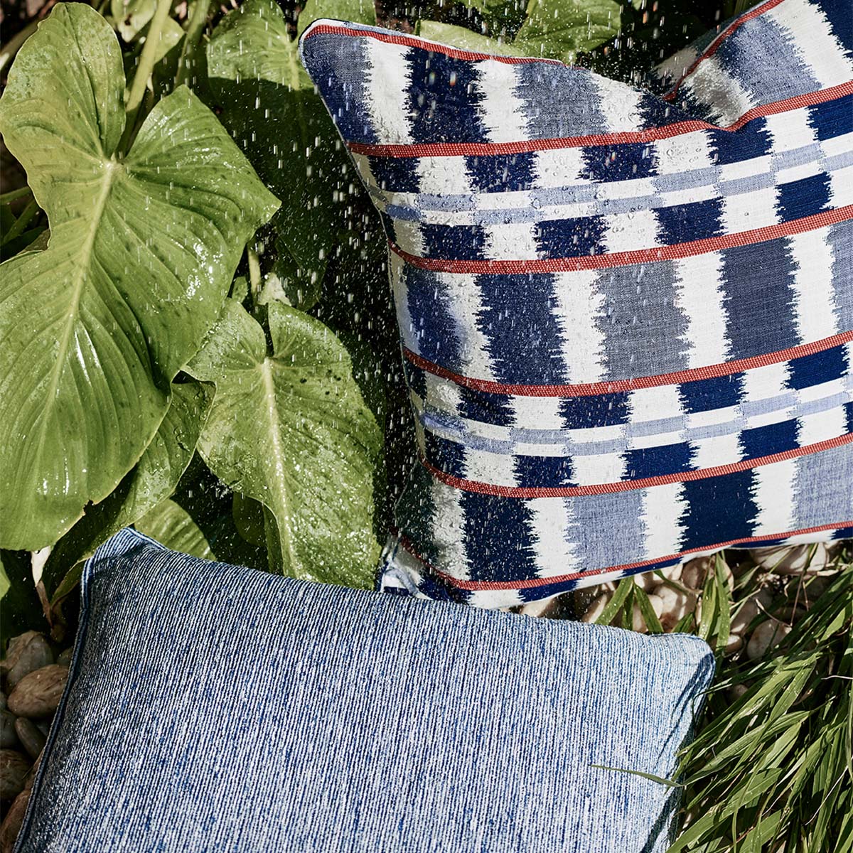 Hand-tufted