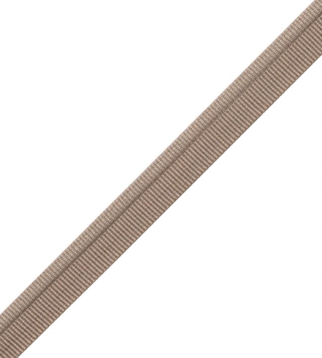 Julienne Piping Trimming by Samuel & Sons Granite