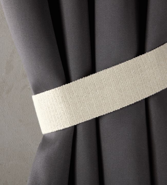 Liason Embrace Tieback Trimming by Mark Alexander Jasper White