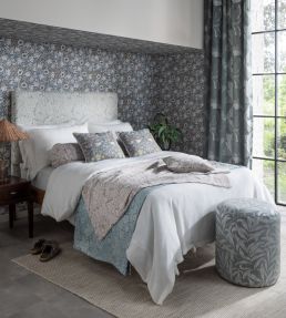 Acanthus Weave Fabric by Clarke & Clarke Ivory