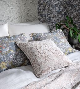 Acanthus Weave Fabric by Clarke & Clarke Ivory