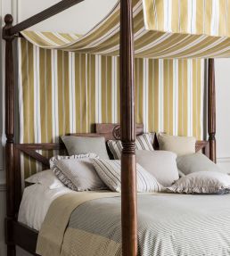 Belgravia Fabric by Clarke & Clarke Racing Green/Linen