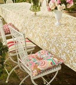 Betsy Bloom in Easton Fabric by Liberty Fennel
