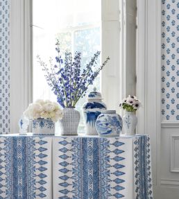 Corwin Wallpaper by Thibaut White on Natural