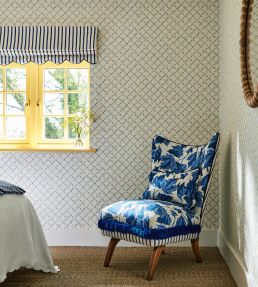 Daisy Trellis Wallpaper by Harlequin Lapis/Pearl