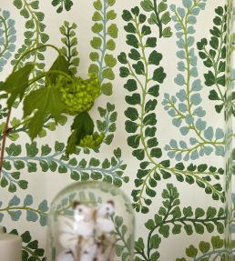 Fayola Wallpaper by Harlequin Clover / Chalk