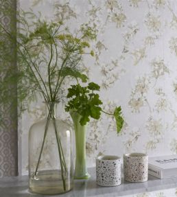 Fleur D'Assam Wallpaper by Designers Guild Platinum