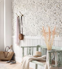 Jardin De Giverny Wallpaper by Caselio Blanc Or