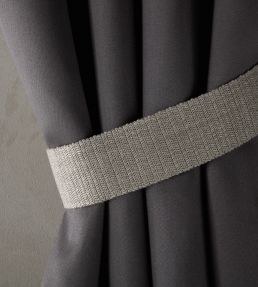 Liason Embrace Tieback Trimming by Mark Alexander Cement
