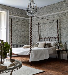 Wandle Wallpaper by Morris & Co Wine/Saffron