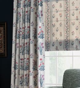 Petit Dapuri Fabric by Nina Campbell 2
