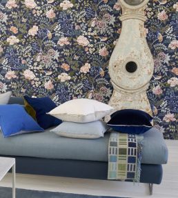 Porcelaine de Chine Wallpaper by Designers Guild Chocolate