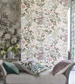 Porcelaine de Chine Wallpaper by Designers Guild Chocolate