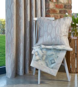 Quill Fabric by Prestigious Textiles Chalk