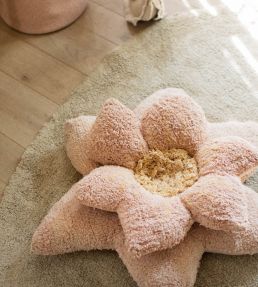 Lorena Canals Puffy Water Lily rug Green C-PUFFY-LILY Green
