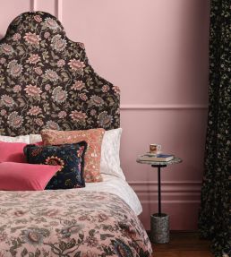 Tonquin Velvet Fabric by Clarke & Clarke Noir