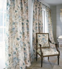 Tree Poppy Fabric by Colefax and Fowler Red/Green