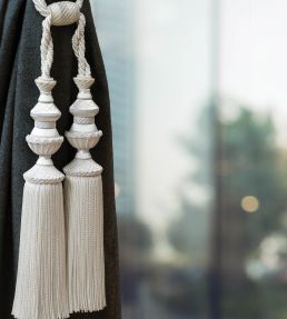 Trianon Double Tassel Tieback Trimming by Samuel & Sons Pearl