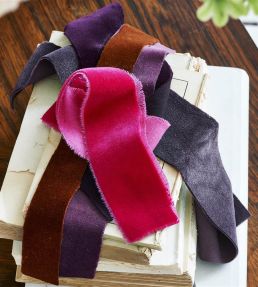 Velluto Fabric by Designers Guild Crocus