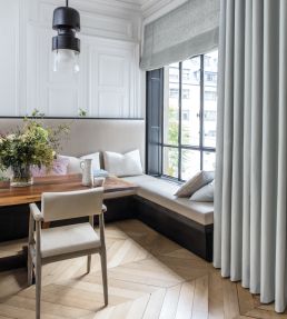 Zion Fabric by Wemyss Champagne