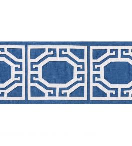 Gate Applique Tape Trimming by Thibaut Bermuda