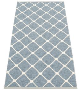 Rex Rug by Pappelina Storm/Vanilla