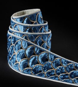 Vionnet Trimming by Travers 557