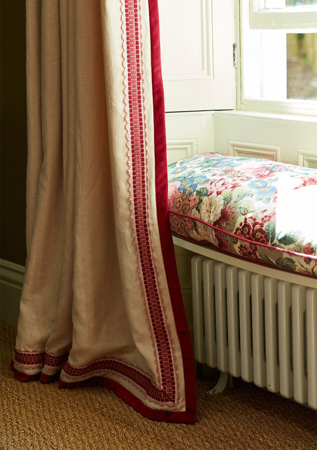 Sophie Robinson's 5 Window Dressing Tips Jane Clayton